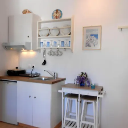 Angeliki Apartment